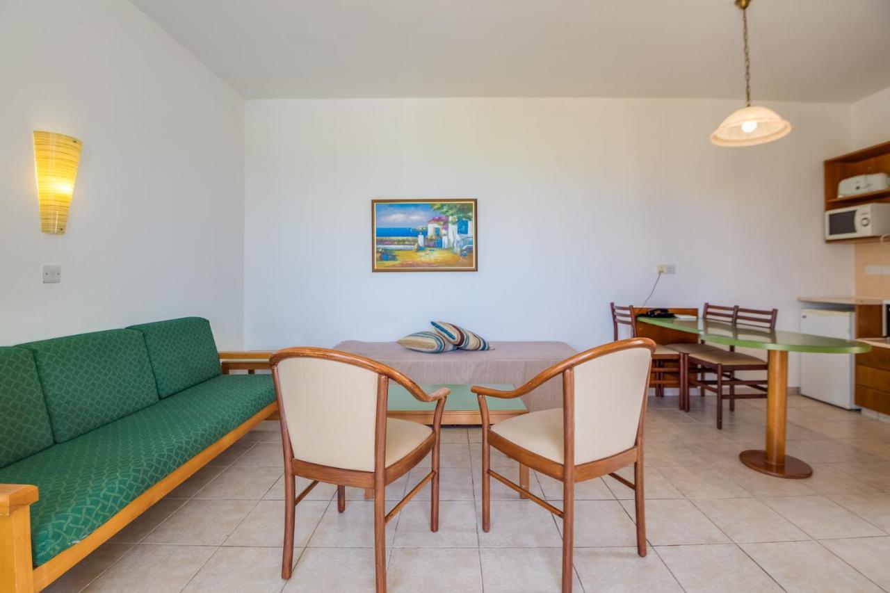 Panas Villas Ayia Napa Exterior photo